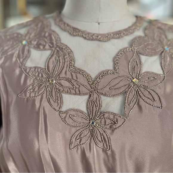 Party dress - taupe colour - Picture 3 of 7